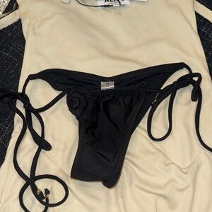 bananhot Black Bikini Bottom with Floral Detail